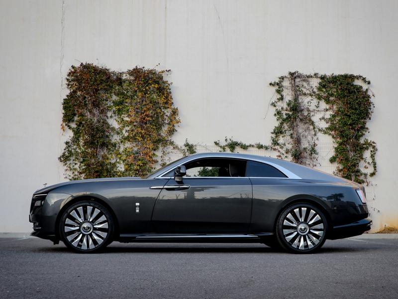 Image ROLLS ROYCE SPECTRE -