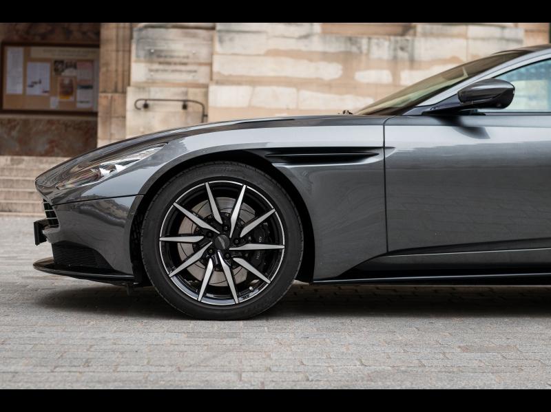 Image ASTON MARTIN DB11 V12 5.2 608ch BVA8