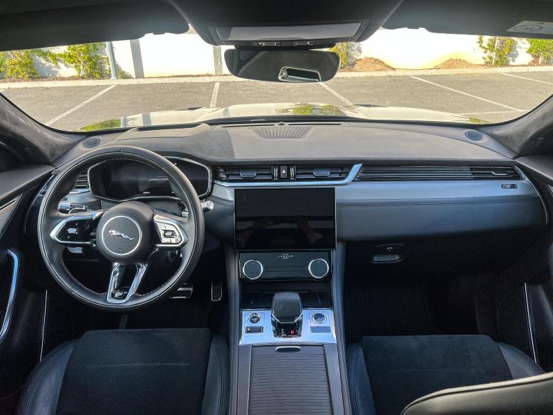 Image JAGUAR F-Pace SVR 5.0 550ch BVA8 AWD