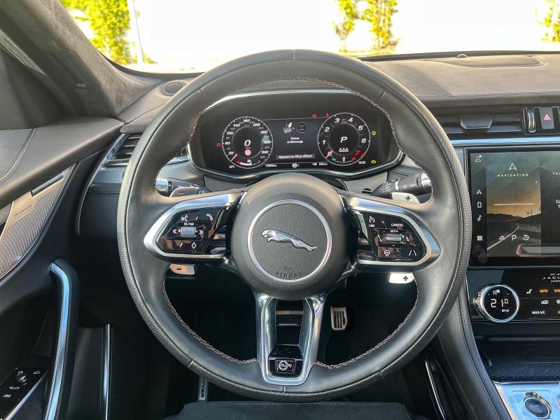 Image JAGUAR F-Pace SVR 5.0 550ch BVA8 AWD