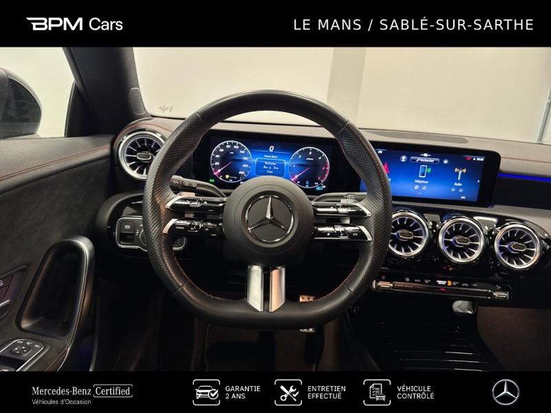 Image MERCEDES-BENZ CLA Shooting Brake 180 d 116ch AMG Line 8G-DCT