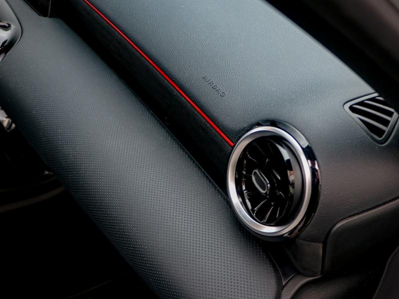 Image MERCEDES-BENZ Classe A 250 224ch 4Matic AMG Line 7G-DCT