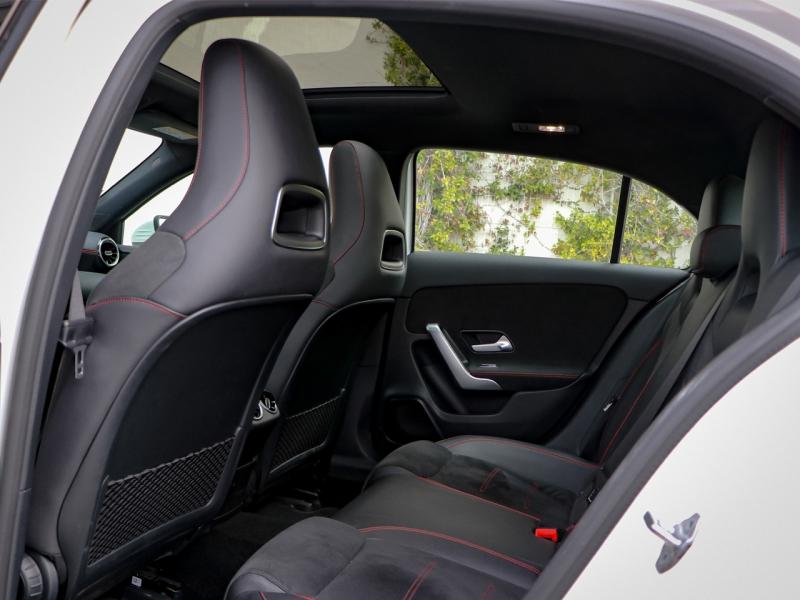 Image MERCEDES-BENZ Classe A 250 224ch 4Matic AMG Line 7G-DCT