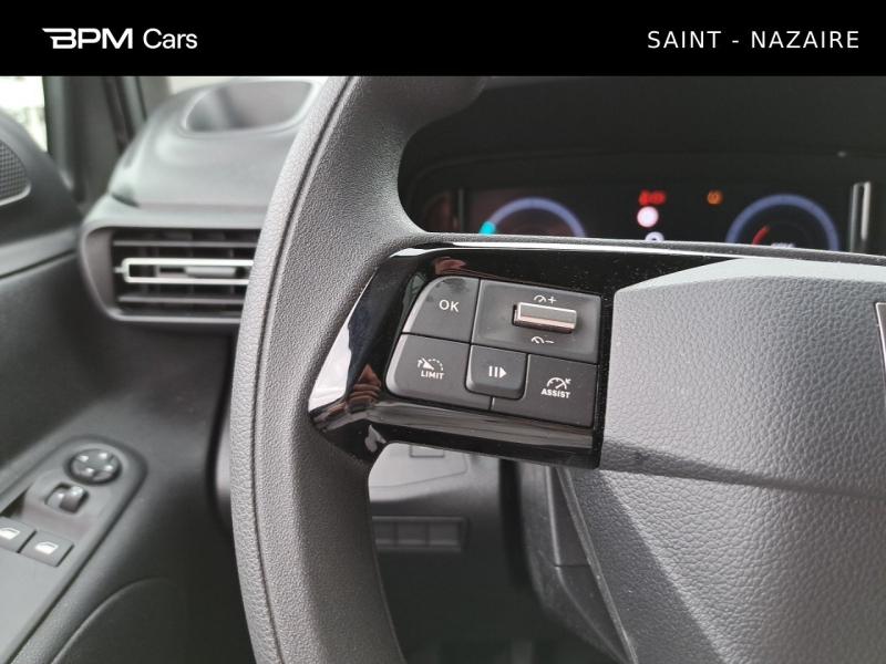 Image FIAT Doblo Fg M 650kg BlueHDi 100ch S&S Cabine Moduwork 3 places Pro Lounge Connect