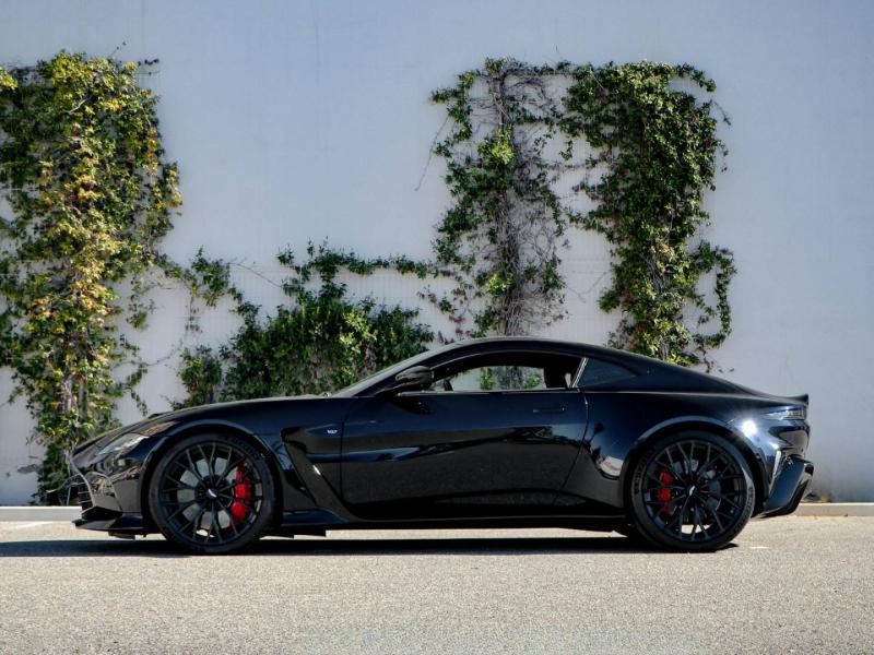 Image ASTON MARTIN V12 Vantage bi-turbo 5.2 700ch