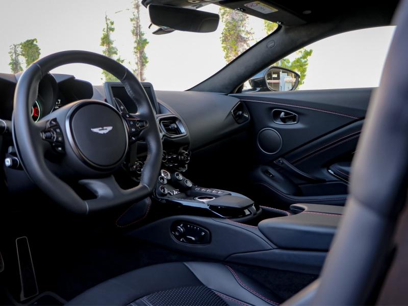 Image ASTON MARTIN V12 Vantage bi-turbo 5.2 700ch