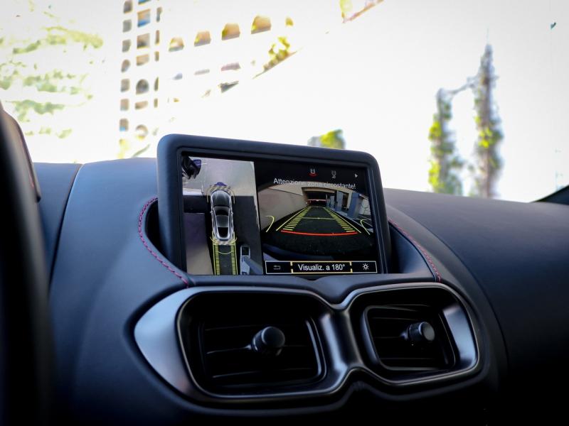 Image ASTON MARTIN V12 Vantage bi-turbo 5.2 700ch