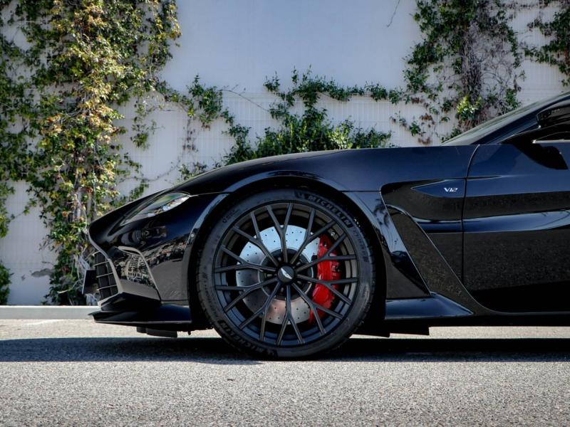 Image ASTON MARTIN V12 Vantage bi-turbo 5.2 700ch