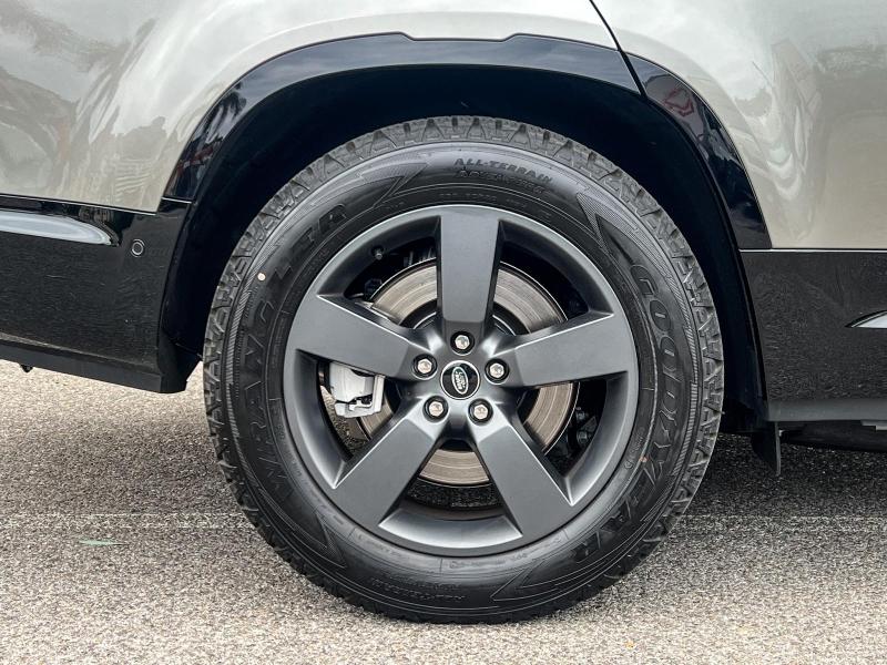 Image LAND-ROVER Defender 130 5.0 P425 X-Dynamic SE