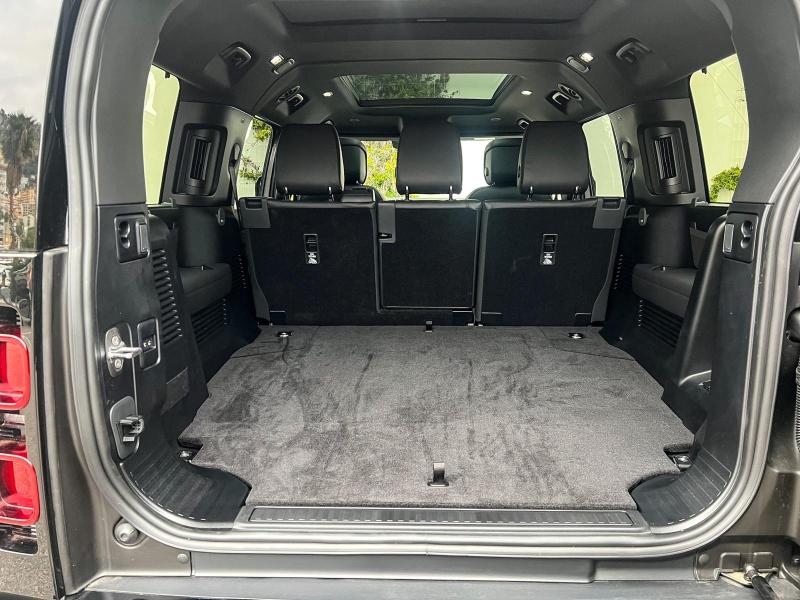 Image LAND-ROVER Defender 130 5.0 P425 X-Dynamic SE