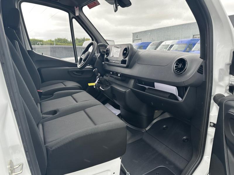 Image MERCEDES-BENZ Sprinter CCb 317 CDI 37 3T5 Pro