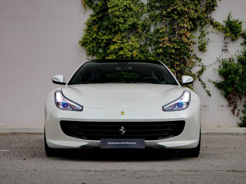 Image FERRARI GTC4Lusso V12 6.3 690ch