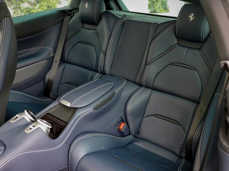 Image FERRARI GTC4Lusso V12 6.3 690ch