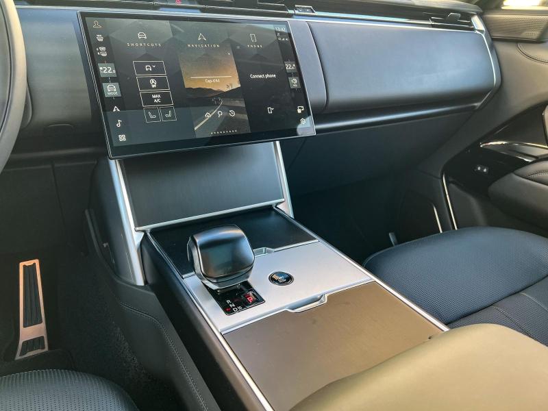 Image LAND-ROVER Range Rover 4.4 P615 615ch SV Suite LWB