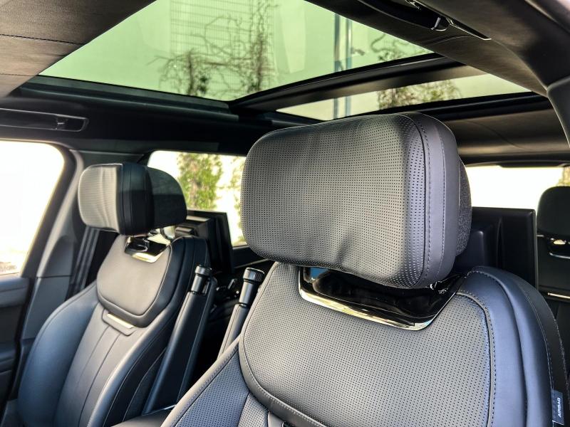 Image LAND-ROVER Range Rover 4.4 P615 615ch SV Suite LWB