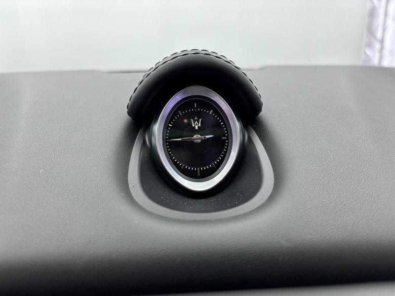 Image MASERATI Ghibli 3.8 V8 580ch Trofeo