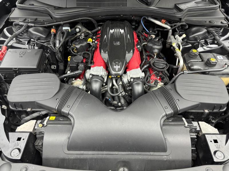 Image MASERATI Ghibli 3.8 V8 580ch Trofeo