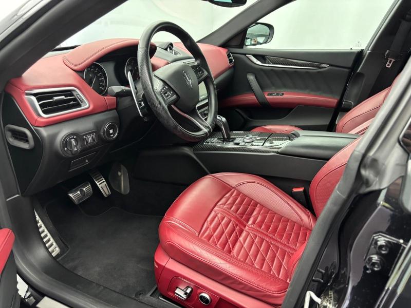 Image MASERATI Ghibli 3.8 V8 580ch Trofeo