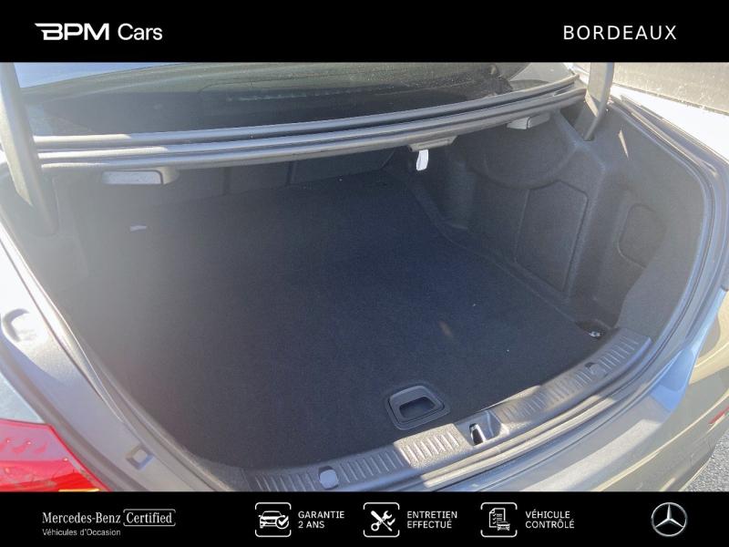 Image MERCEDES-BENZ Classe E 220 d 200+20ch AMG Line 9G-Tronic