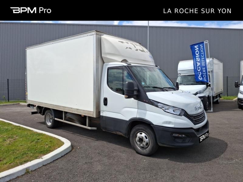 Photo IVECO Daily CCb 35C16H / Caisse Hayon / 20m3 / 3.0l 160cv / empattement 4100 / 35 500? HT