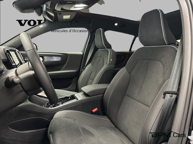 Image VOLVO EC40 Single Extended Range 252ch Black Edition