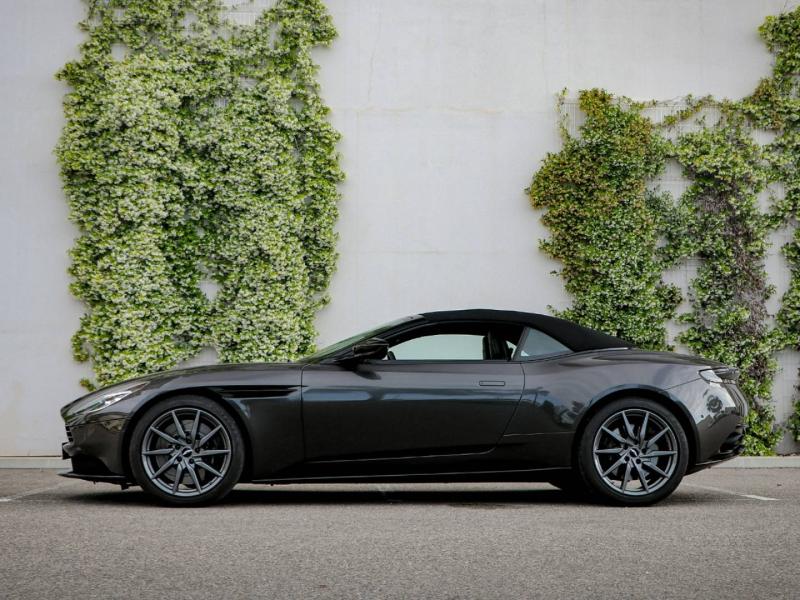 Image ASTON MARTIN DB11 VOLANTE
