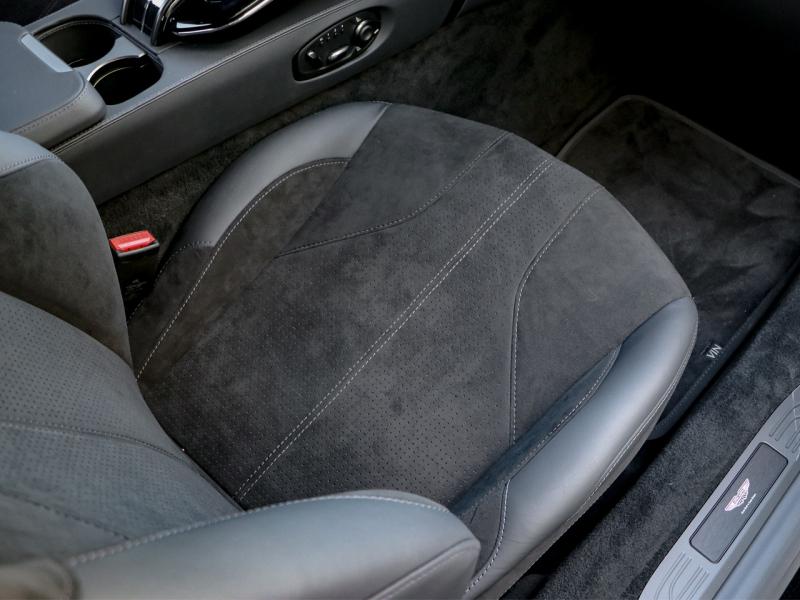 Image ASTON MARTIN V8 Vantage 4.0 665ch BVA