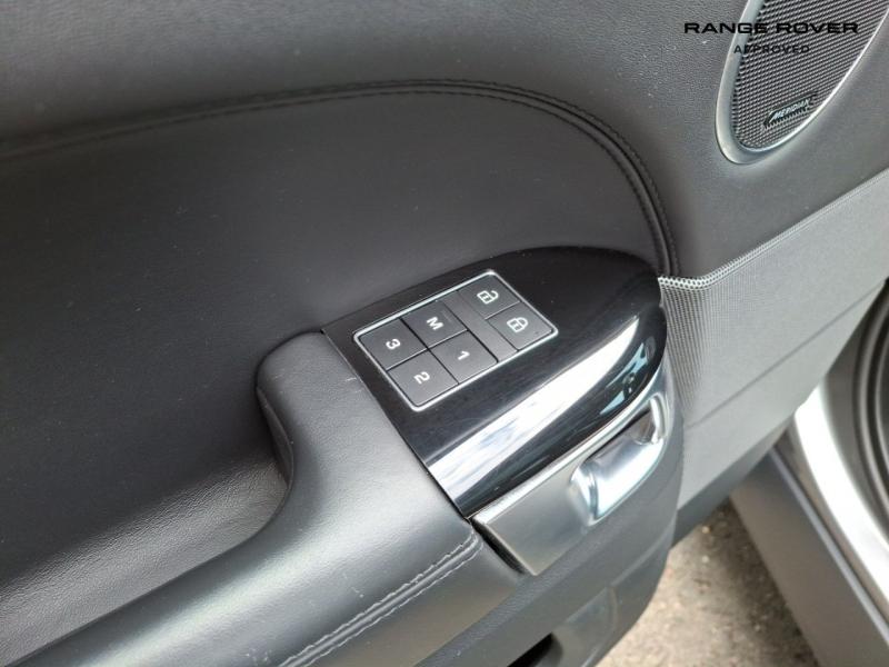 Image LAND-ROVER Range Rover Sport 2.0 P400e 404ch HSE Dynamic Mark IX