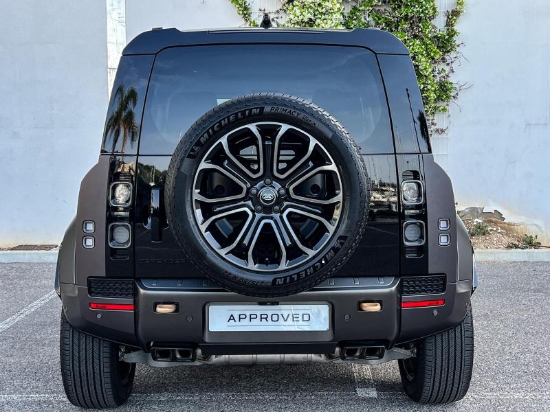 Image LAND-ROVER Defender 110 4.4 P635 Octa