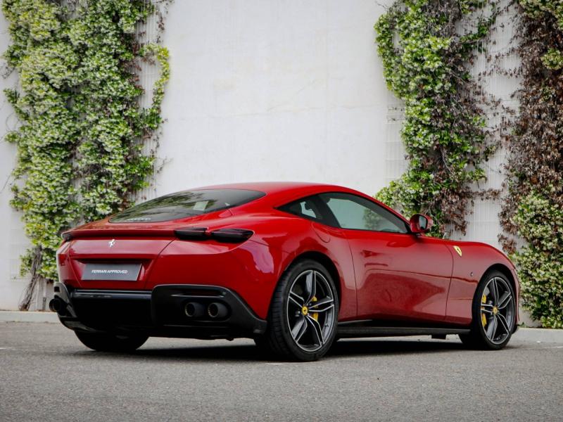 Image FERRARI ROMA ROMA