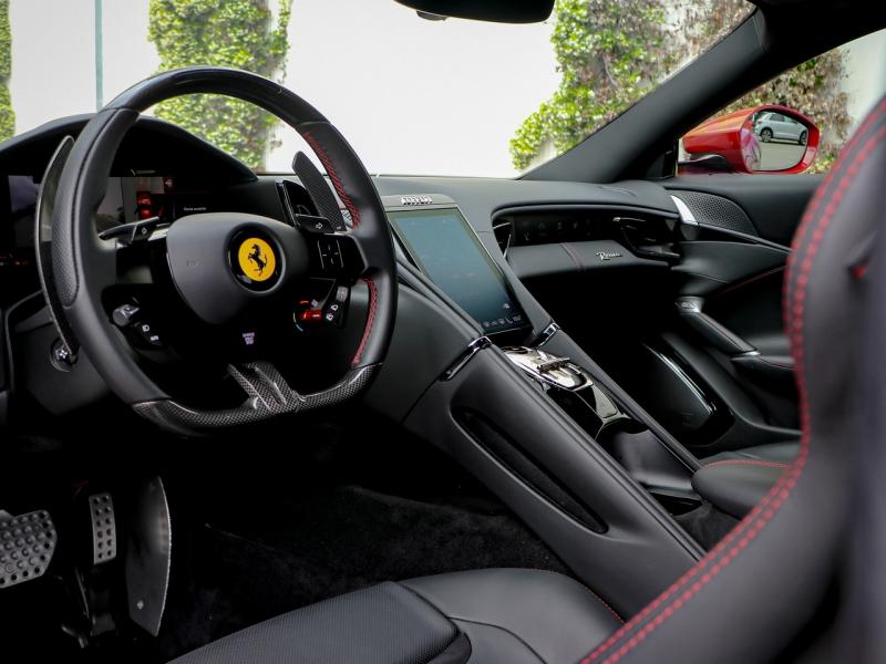 Image FERRARI ROMA ROMA