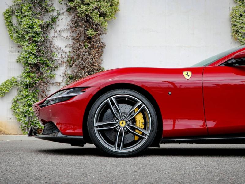 Image FERRARI ROMA ROMA