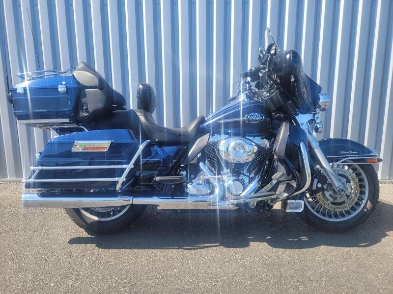 Photo HARLEY-DAVIDSON Electra Ult Classic Electra Glide Ultra Classic 1690 Bicolore ABS 2013