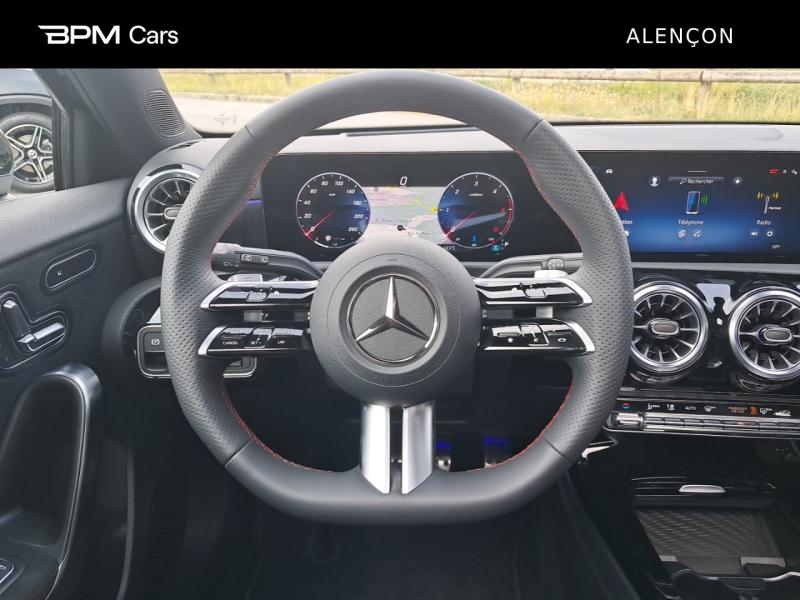 Image MERCEDES-BENZ Classe A 200 d 150ch AMG Line 8G-DCT