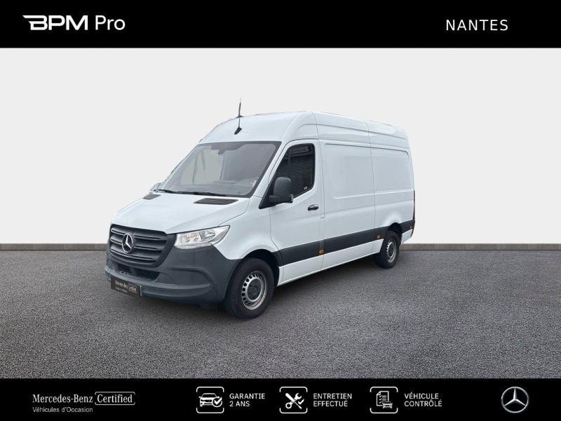 Photo MERCEDES-BENZ Sprinter Fg 314 CDI 37 3T5 First Propulsion Lourd