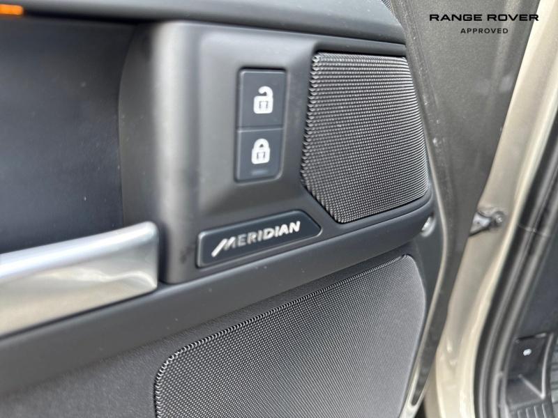 Image LAND-ROVER Defender 110 2.0 P300e X-Dynamic HSE