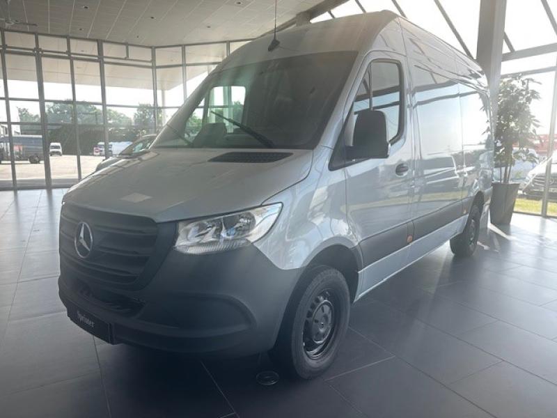 Photo MERCEDES-BENZ Sprinter Fg 315 CDI 37 3T5 Pro 9G-Tronic