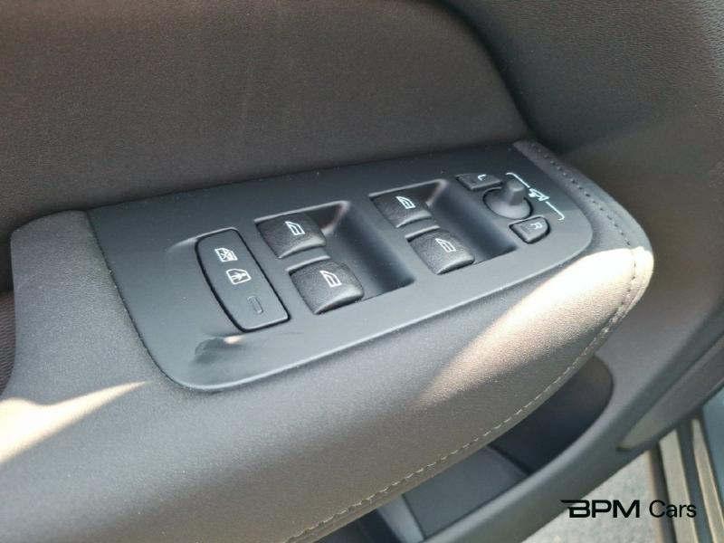 Image VOLVO XC60 T6 Hybride Rechargeable 350ch Ultra Style Dark Geartronic 8 AWD