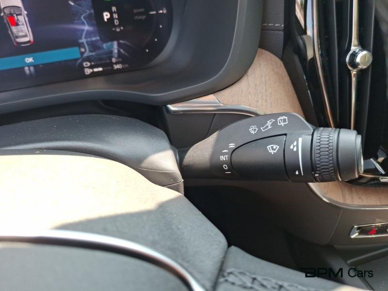 Image VOLVO XC60 T6 Hybride Rechargeable 350ch Ultra Style Dark Geartronic 8 AWD