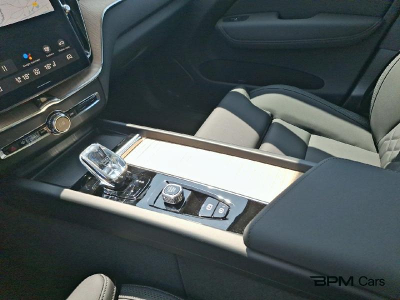 Image VOLVO XC60 T6 Hybride Rechargeable 350ch Ultra Style Dark Geartronic 8 AWD