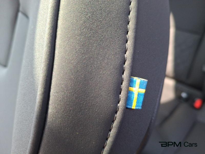 Image VOLVO XC60 T6 Hybride Rechargeable 350ch Ultra Style Dark Geartronic 8 AWD