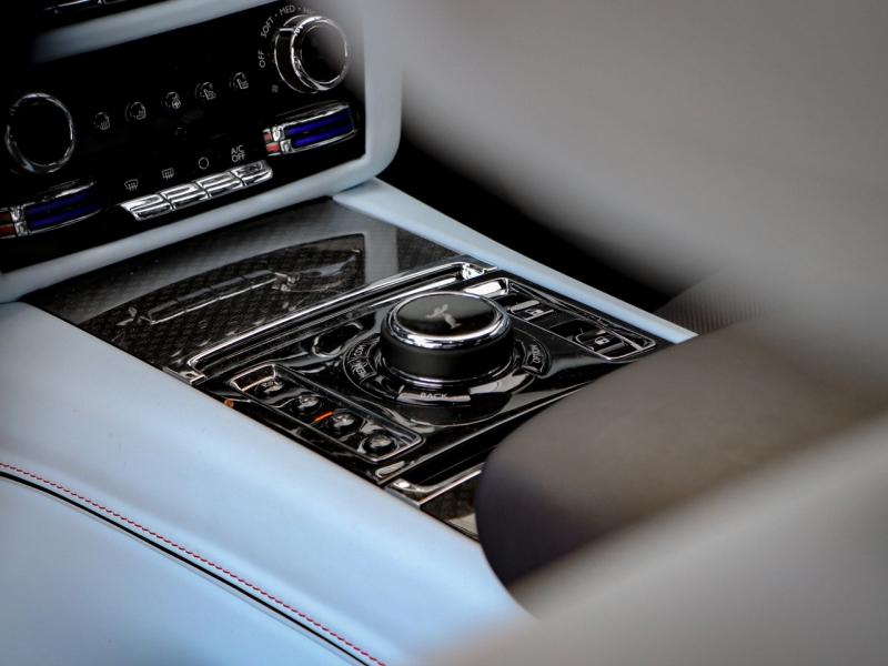 Image ROLLS-ROYCE Ghost V12 6.6 600ch Black Badge