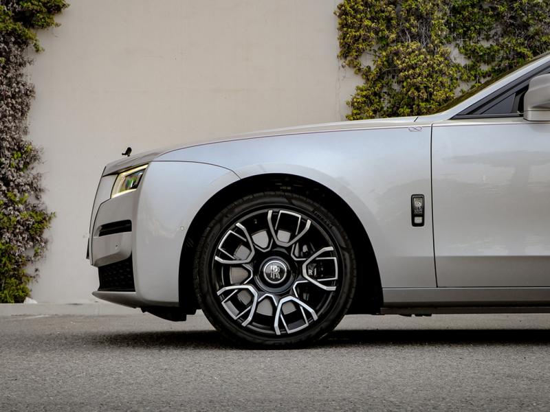 Image ROLLS-ROYCE Ghost V12 6.6 600ch Black Badge