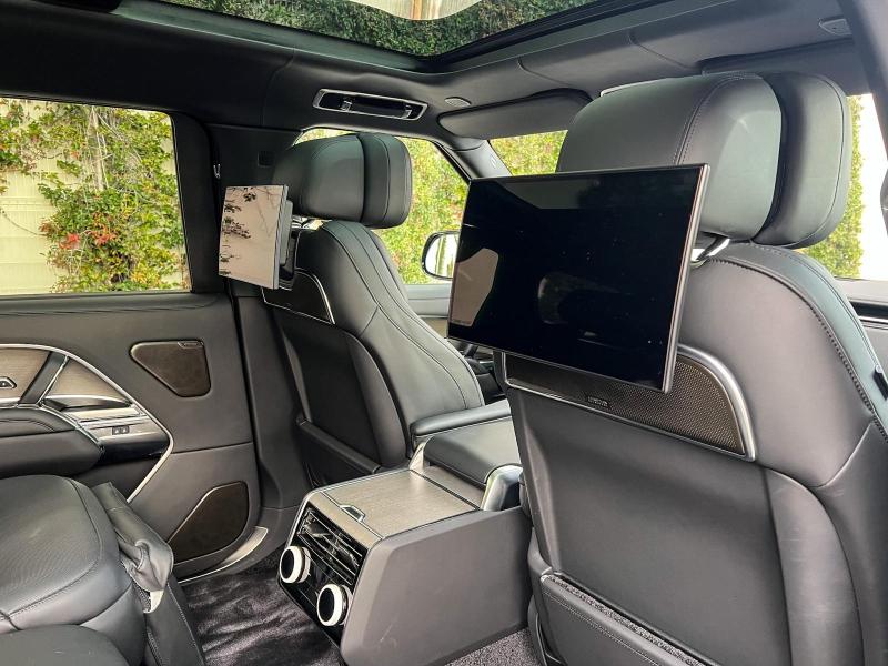 Image LAND-ROVER Range Rover 4.4 P530 530ch SV LWB