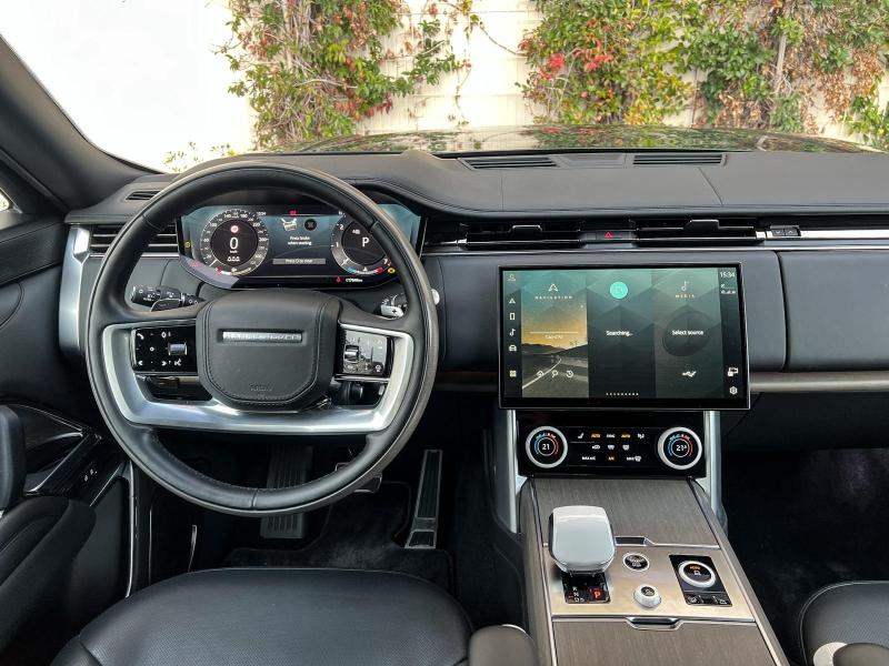 Image LAND-ROVER Range Rover 4.4 P530 530ch SV LWB