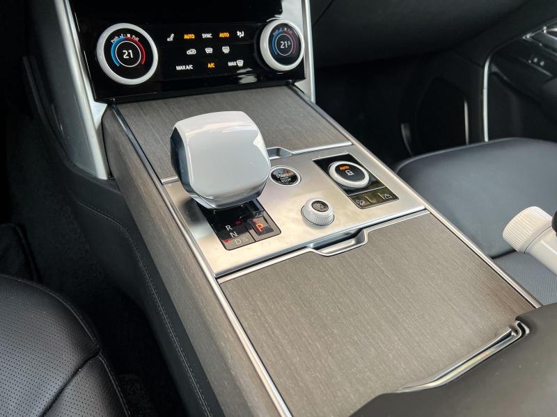 Image LAND-ROVER Range Rover 4.4 P530 530ch SV LWB