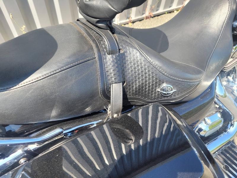 Image HARLEY-DAVIDSON Road King Classic Road King Classic 1690 Noir ABS 2011