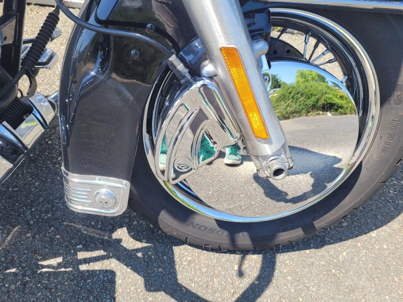 Image HARLEY-DAVIDSON Road King Classic Road King Classic 1690 Noir ABS 2011