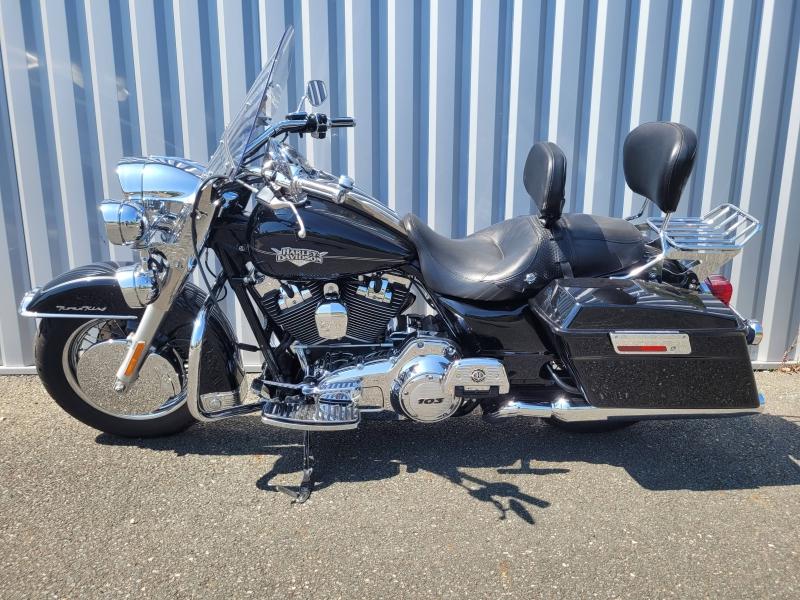 Image HARLEY-DAVIDSON Road King Classic Road King Classic 1690 Noir ABS 2011