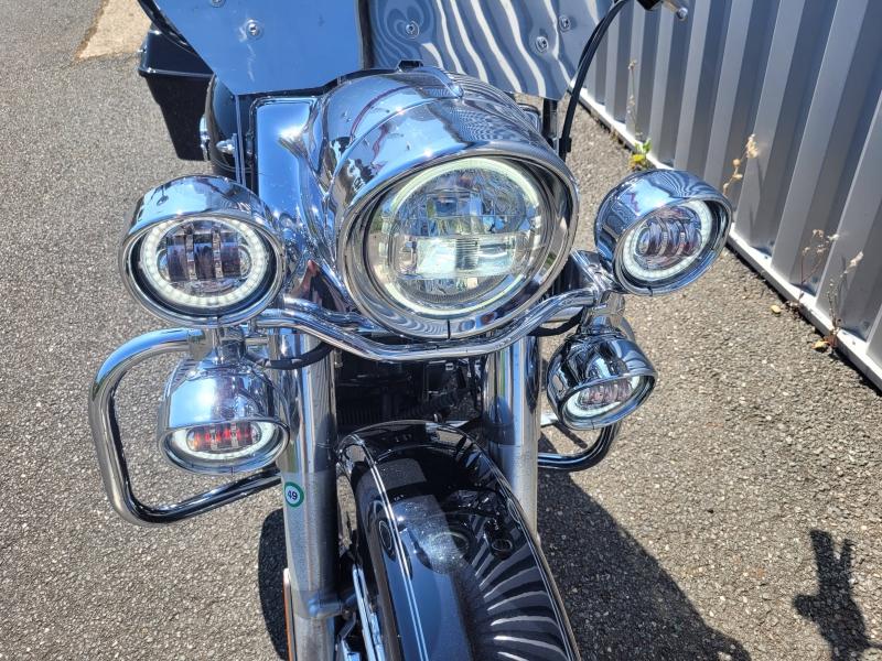 Image HARLEY-DAVIDSON Road King Classic Road King Classic 1690 Noir ABS 2011